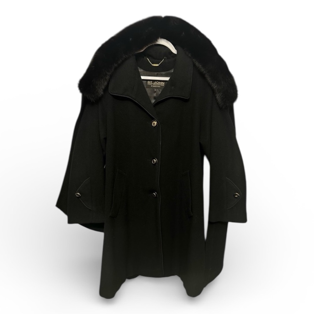 Luxury St. John Cashmere Wool Coat – Detachable‎ Fur Trim Hood/Scarf